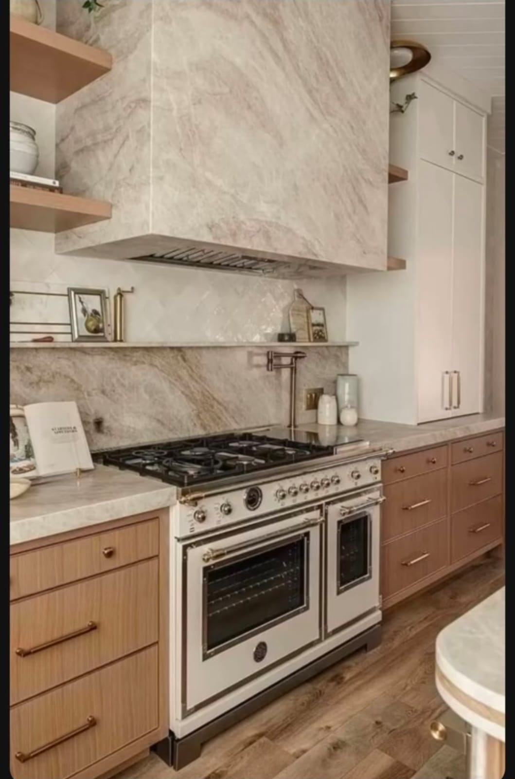 Cocina Clásica en Mármol